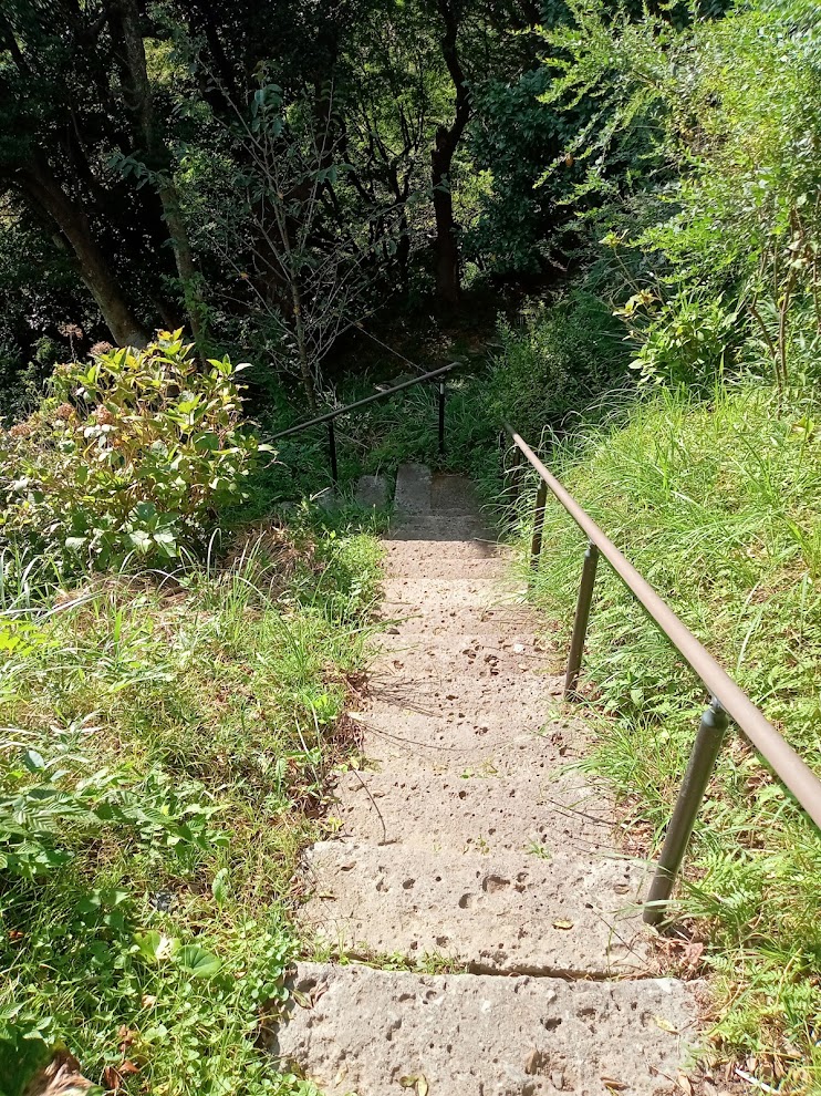 鎌倉山の蕎麦屋 檑亭の階段