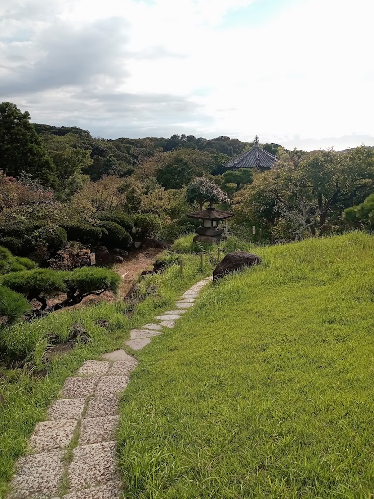 鎌倉山の蕎麦屋 檑亭の庭